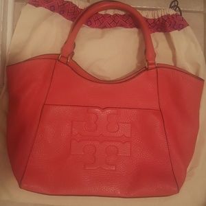 Tory Burch Bombe T Large East West Tote